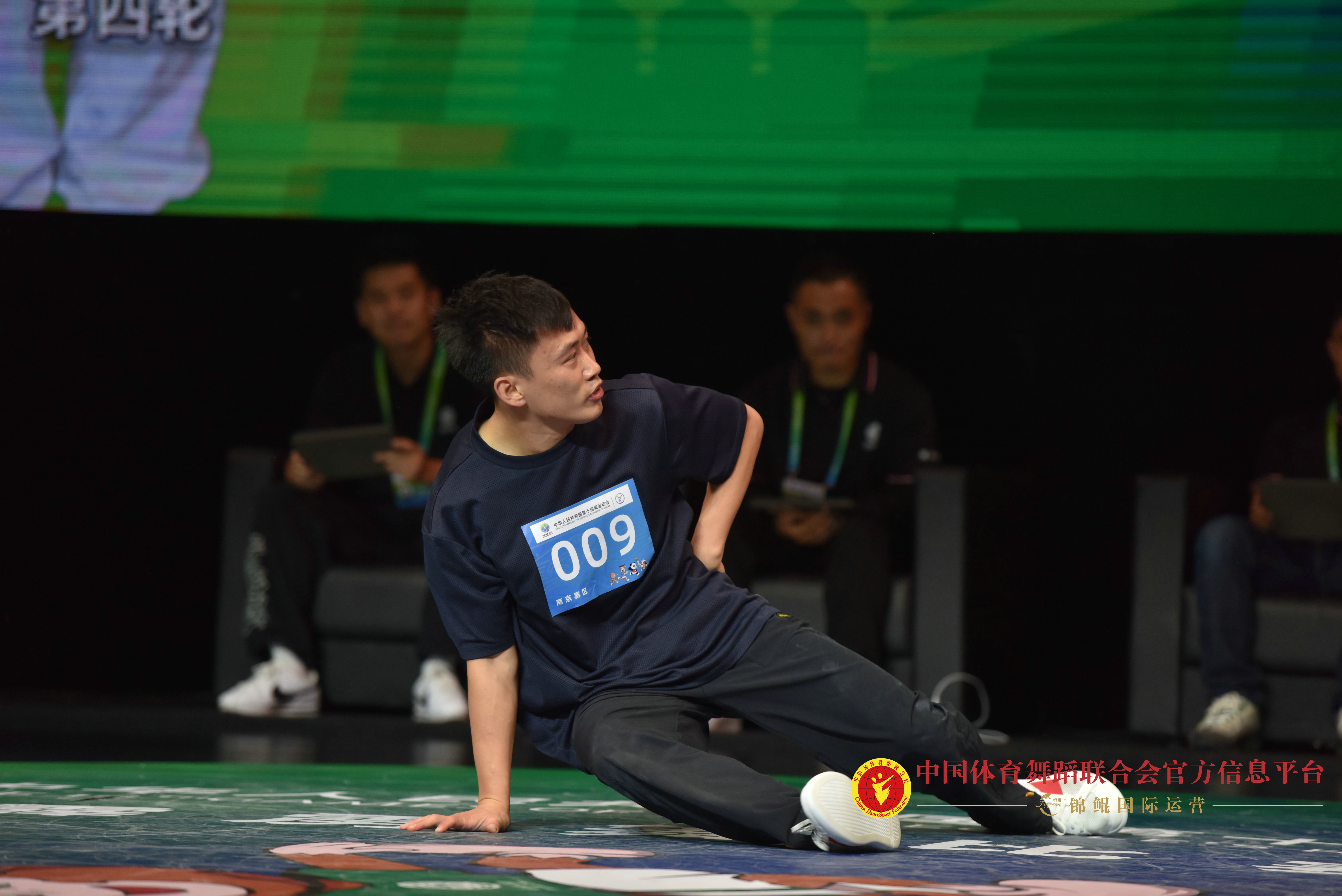 dab5dcb20b97dd1a56d88e4b18eae403.jpg